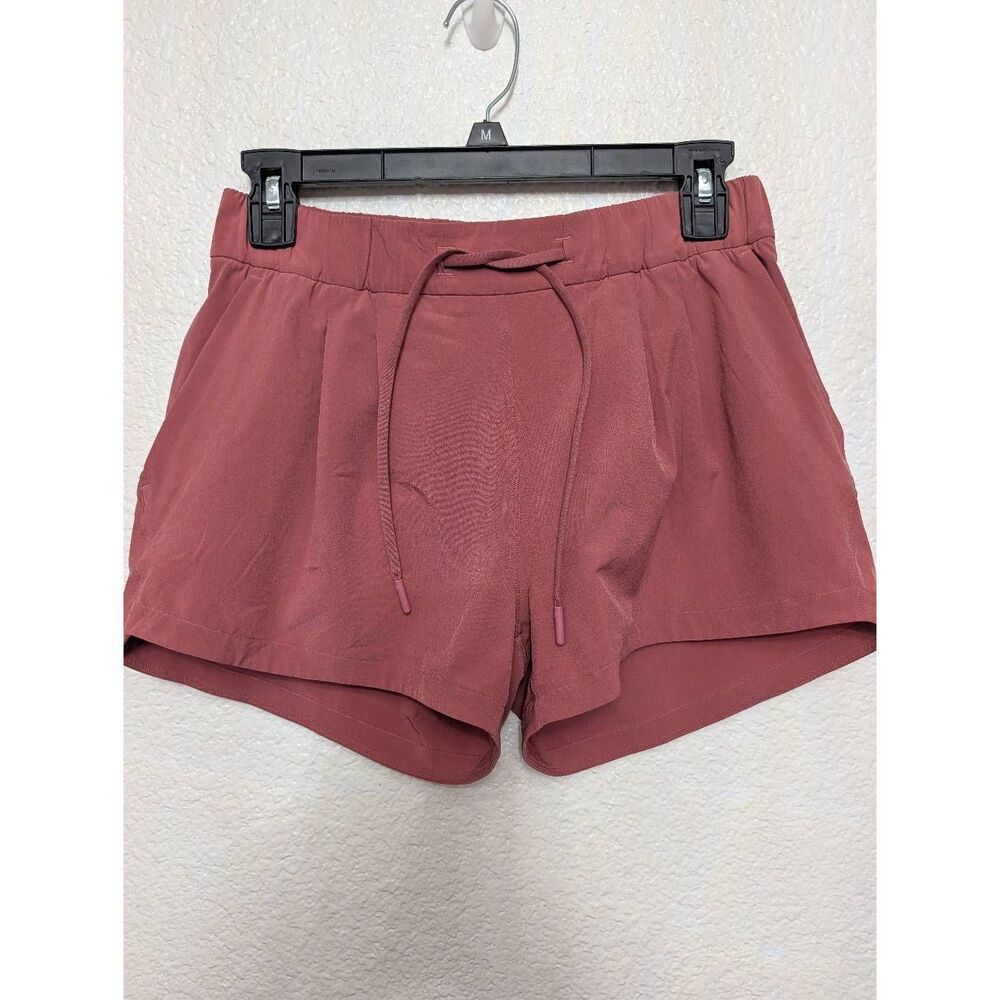Lululemon short for women size 4